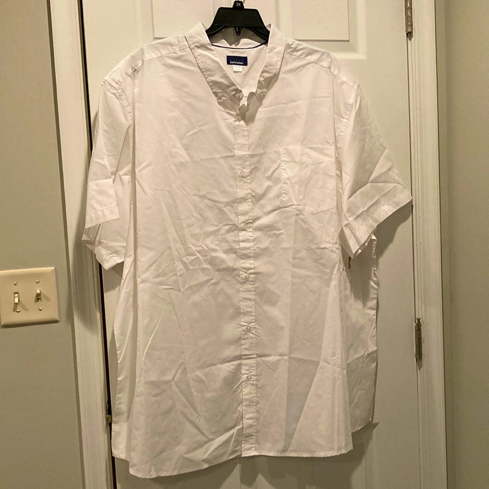 Basic Editions Men’s white SS button front shirt, Sz 5XL Tall